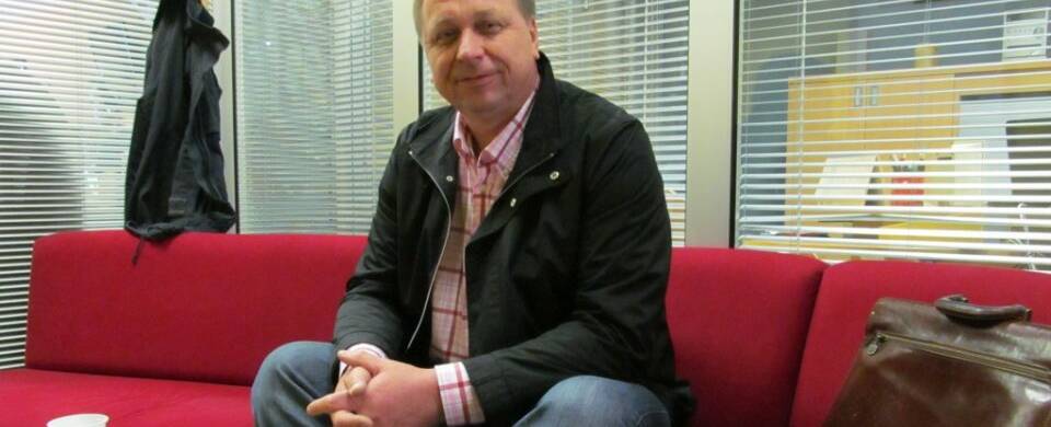 Rozhovor v ČRo: My děláme do alternativy a ne do atomu, říká první výrobce vakuových trubicových kolektorů v ČR