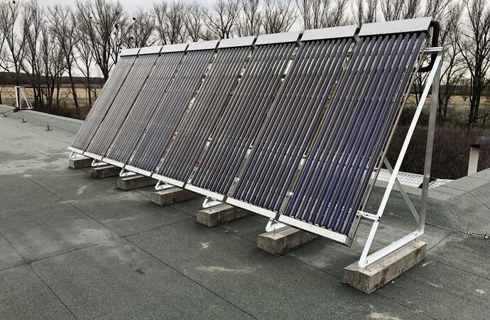 Vakuový solární kolektor na principu tepelné trubice VS 10 T