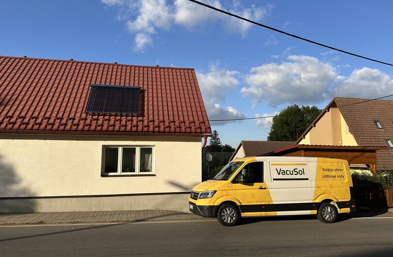 Reference: 3 kolektory pro 300l ohřev  užitkové vody. 