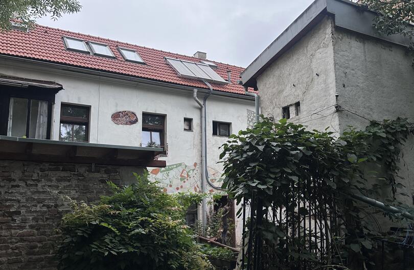 Reference: Tři vakuové termické kolektory pro ohřev 300l TUV. 