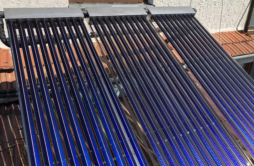 Reference: Sluneční kolektory pro ohřev TUV. 