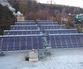 Reference: Osmdesát solárních panelů na ohřev vody na bytový dům 