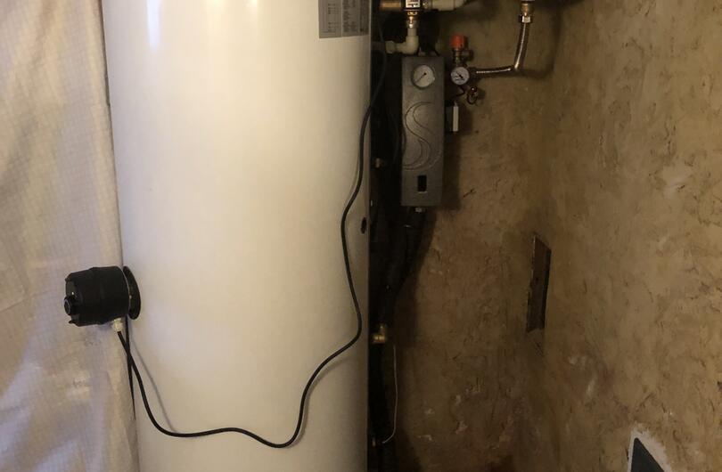 Reference: Solární ohřev 250l pomocí třech fototermických kolektorů v Blansku 