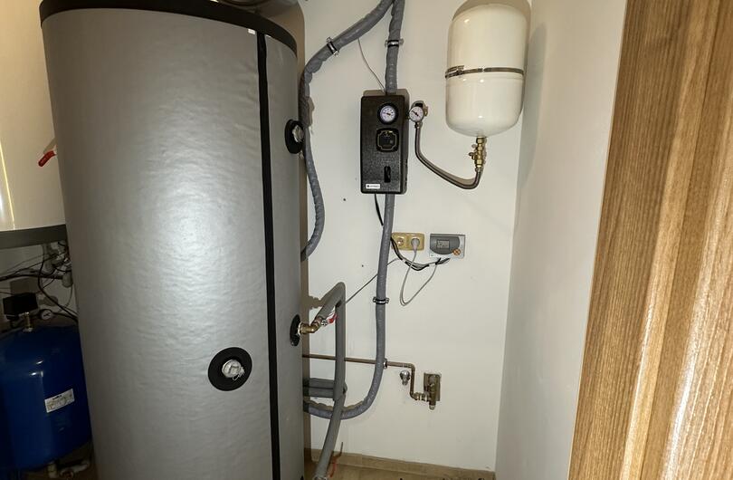 Reference: Přitápění + ohřev TUV pro rodinný dům pomocí vakuových kolektorů 